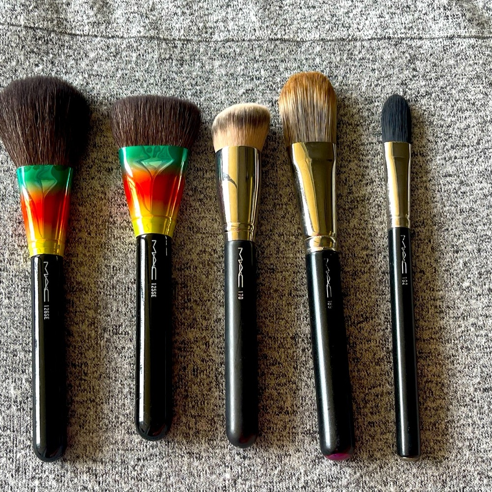 Mac cosmetics, make up brushes from my kit 5 total